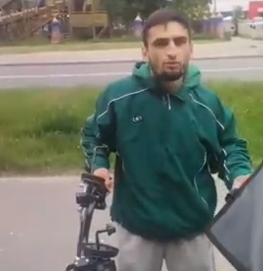 «Твой ишак никуда не поедет»: курьер на электровелосипеде сбил петербурженку смотреть онлайн