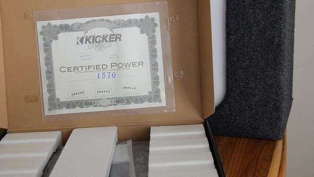 Kicker ZXS1500.1 Monoblock 1500 Watt Amplifier - Unboxing смотреть онлайн