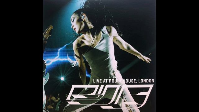 18. LUCID - Rina Sawayama Live at Roundhouse, London (HQ Audio) смотреть онлайн
