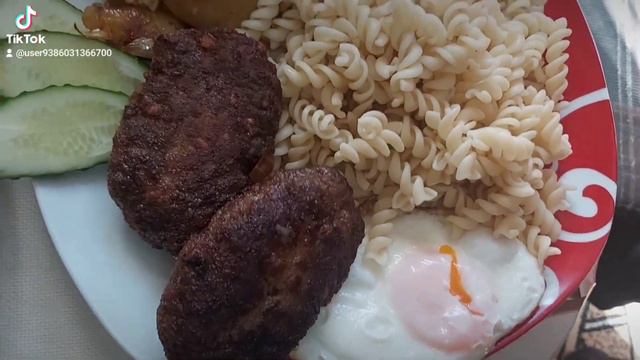 КОТЛЕТЫ И НА УЖИН И НА ОБЕД! смотреть онлайн