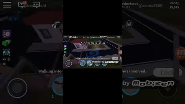 Машинка играет на телефоне в роблокс джейлбрейк смотреть онлайн