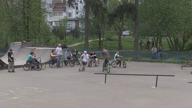 20140510 Scooter Life Shop контест - Королев Миша 2п. смотреть онлайн