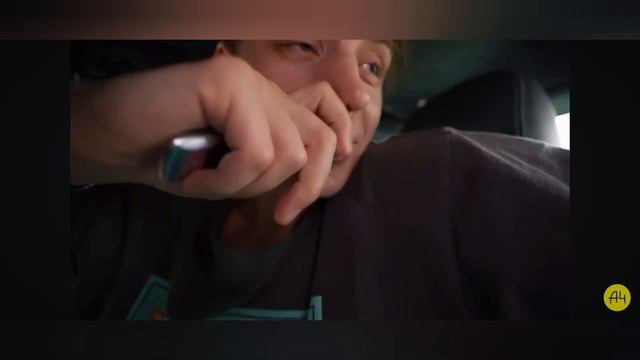 А4 КУРИТ В ГЛЕКЕ ЛАВАЛАВА!!!!!!!! СЛИВ ФОТО!!!! ???? смотреть онлайн