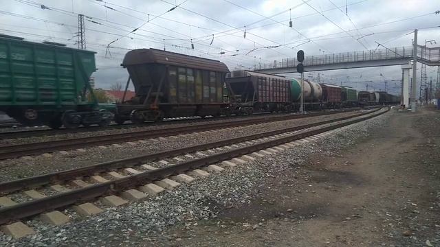 ВЛ80с-2730 и ЧМЭ3-7272.mp4