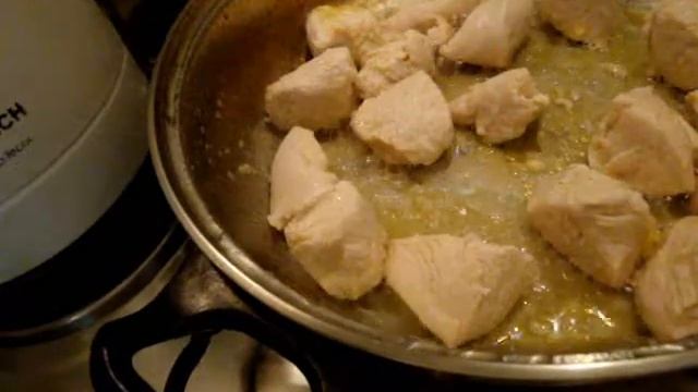 Индейка,тушеная с черносливом и изюмом.Для тех,кто хочет похудеть.España.Madrid. смотреть онлайн