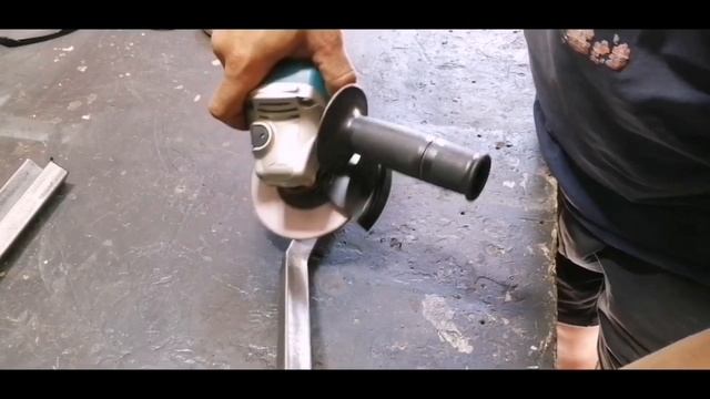 Красивое подстолье из профильной трубы. смотреть онлайн