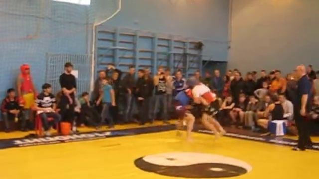 ФИНАЛ Бой № 40    Ушаков Илья  -   Ханаев Владимир    до 70 кг    2 раунд