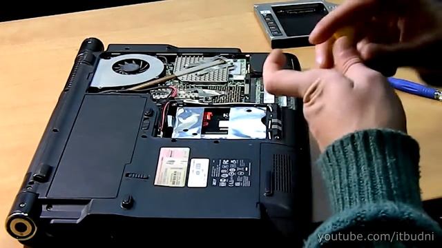 Установка SSD в ноутбук смотреть онлайн
