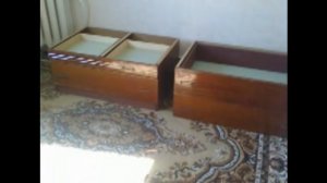 Односпальная кровать из старых, советских комода и шкафа с ящиками для белья - быстро и просто