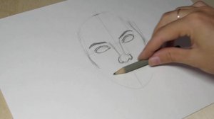 Как рисовать лицо девушки карандашом
