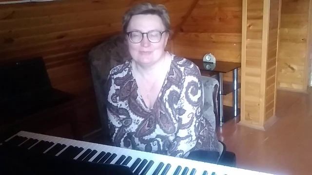 "Здравствуй, Вёснушка-весна" песня для 2мл.гр. смотреть онлайн