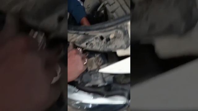 Audi q 7 Ka headlight repair #viral #shortsvideo #share #trending #audi #car #subscribe #busines смотреть онлайн