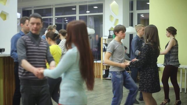 Первое занятие , "Ча-ча-ча", танцевальный клуб "Феникс" смотреть онлайн