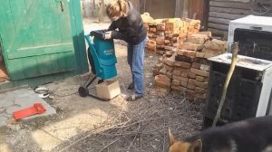 Садовый измельчитель BOSCH AXT Rapid 2000