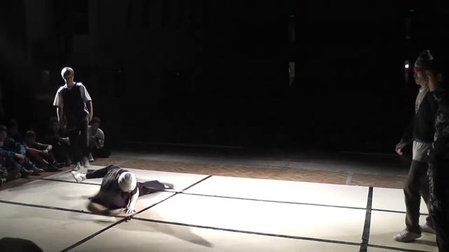 battlezone2011 united zoo vs back2school смотреть онлайн