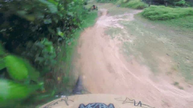 Water Resistant Spray, Ride with (Wet Season Trail) SHOUT-OUT смотреть онлайн
