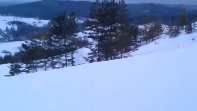 Горнолыжный спуск. Хвалынск. "Колхозная" съемка с ботинка :) смотреть онлайн