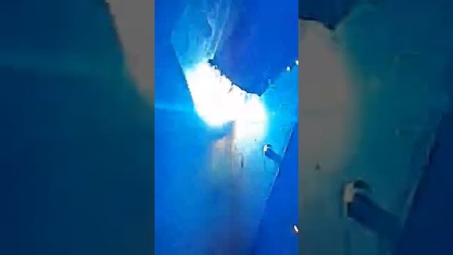 Варим стекло.нержавейку и тонкий метал проволока 0.8 полуавтоматом смотреть онлайн