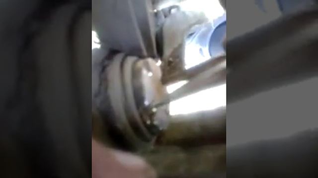 Замена задних тормозных колодок на Хендай Солярисе смотреть онлайн