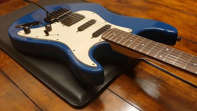 SCHECTER USA CUSTOM SHOP VAN NUYS VINTAGE EARLY STRAT FENDER HEADSTOCK LOCKING FINE TUNERS GUITAR смотреть онлайн