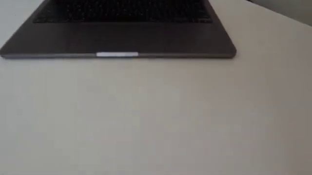 MacBook Air 13 6" M2 Chip (2022) смотреть онлайн