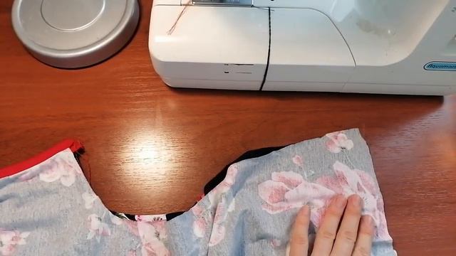 Частичка лета. Милая футболка с окантовкой на рукавах и горловине смотреть онлайн