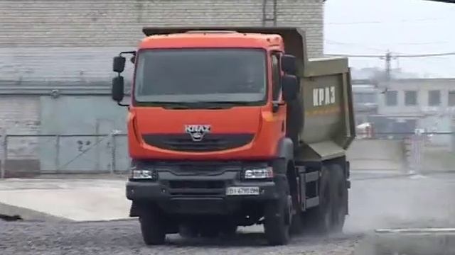 Самосвал КрАЗ С20.2R.avi