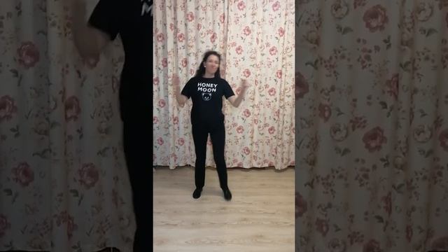 Повторяем линейный танец "Близкие люди" под известную песню смотреть онлайн