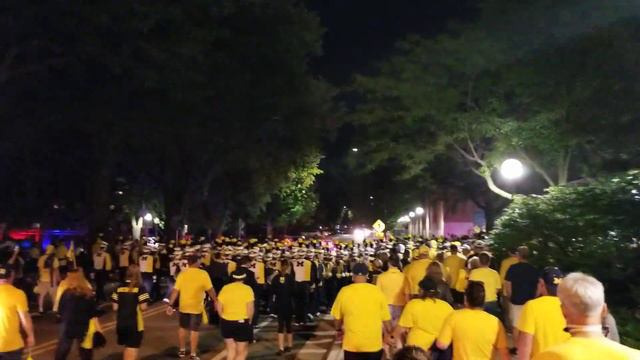 Michigan Marching Band 2021 Washington Game Parade from Stadium смотреть онлайн