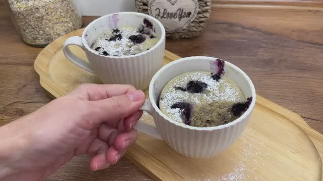 Овсянка, банан, черника! Без духовки! Ем его 3 раза в день и худею! Полезный десерт за минуту смотреть онлайн