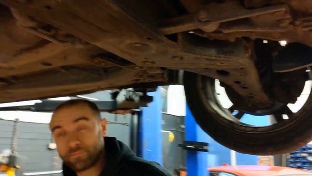 Seat Ibiza 1.9Tdi Oil And Filter Change смотреть онлайн