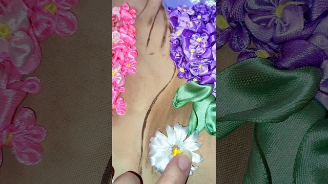 ВЫШИВАЕМ РОМАШКИ + АНДЖЕЛИНА ДЖОЛИ. Часть 2 ///EMBROIDERY DAISY+ANGELINA JOLIE Part 2 смотреть онлайн