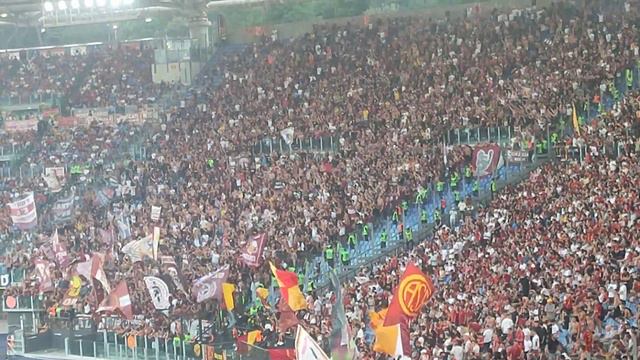 Salernitani all'Olimpico. Ohh Alé Granata Alé 20/8/2023 смотреть онлайн