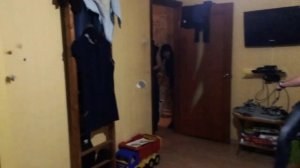 Разбил чашку!
