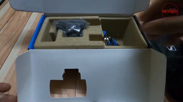 Sennheiser MKE 200 Directional Microphone Unboxing смотреть онлайн
