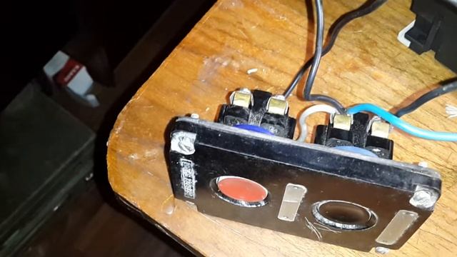 Пускатель для подключения фрезера, рубанка, церкулярки и т.п. смотреть онлайн