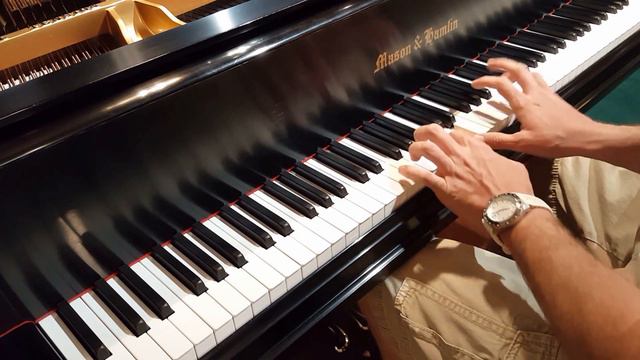 SIMPLY BEAUTIFUL PIANO SONG - "Mirage" смотреть онлайн