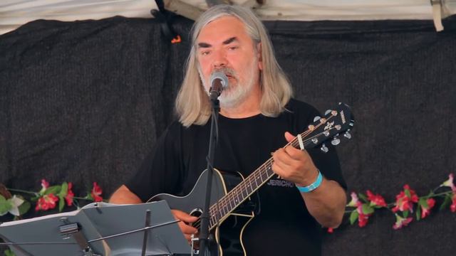 Дмитрий Бикчентаев - Посвящение Оксане и Андрею(сл.Д.Кимельфельд) смотреть онлайн