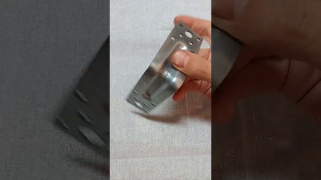 Уголок перфорированный крепежный усиленный FIXER 90мм х 90мм х 40мм