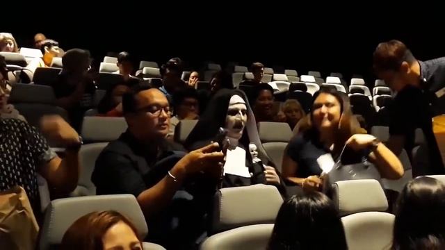 FUNNIEST Scare Pranks COMPILATION | Pennywise VS Valak! (Who's Scarier?!) смотреть онлайн