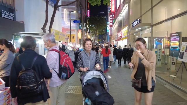 [4K] Seoul Walk, Korea - Myeongdong Street, Best Place to Try Street Food and Shopping смотреть онлайн