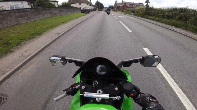 Kawasaki ZX10r Review