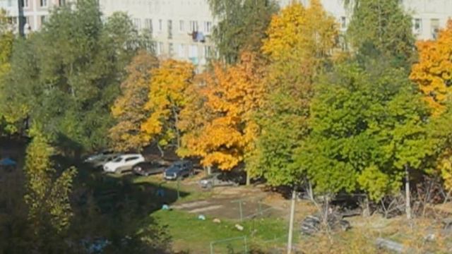 солнечная осень в старинном городке смотреть онлайн