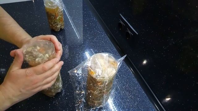 К новогоднему столу гусь, соленая рыбка и зельц. смотреть онлайн