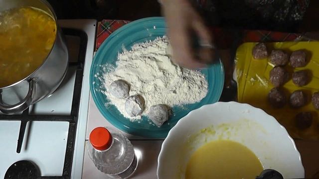 ПЕЛЬМЕНИ В БУЛЬОНЕ ОЧЕНЬ ВКУСНО,ОЧЕНЬ СЫТНО,И ОЧЕНЬ БЫСТРО смотреть онлайн