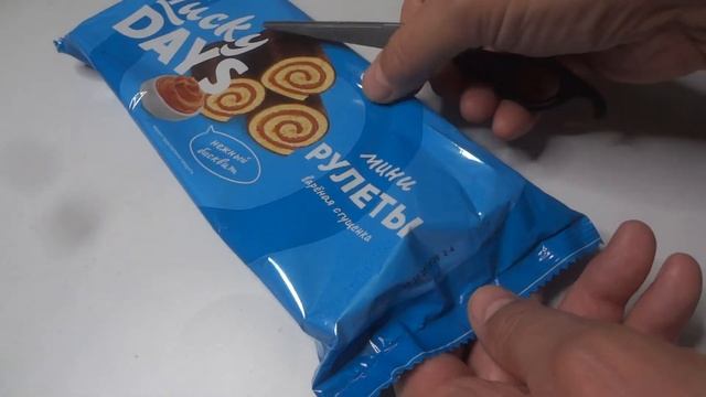 Взял на пробу Мини Рулеты Вареная Сгущенка Нежный Бисквит. Обзор покупки смотреть онлайн