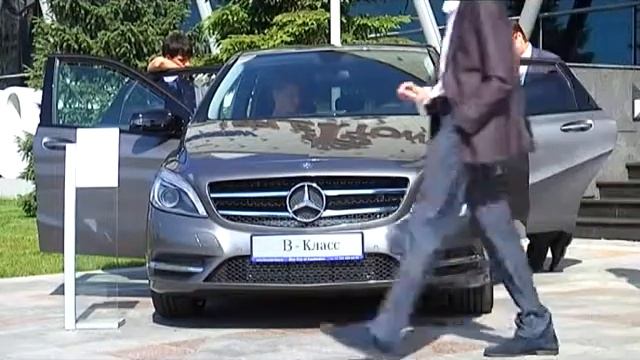 Презентация Мерседес Бенз В- класс и Е- класс смотреть онлайн
