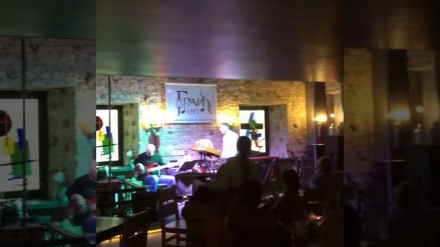 Трио Константина Горячего at the BlackWhiteJazz 28.09.2017 смотреть онлайн