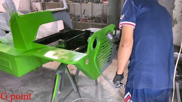 The process of making a super quality mini moke jeep смотреть онлайн