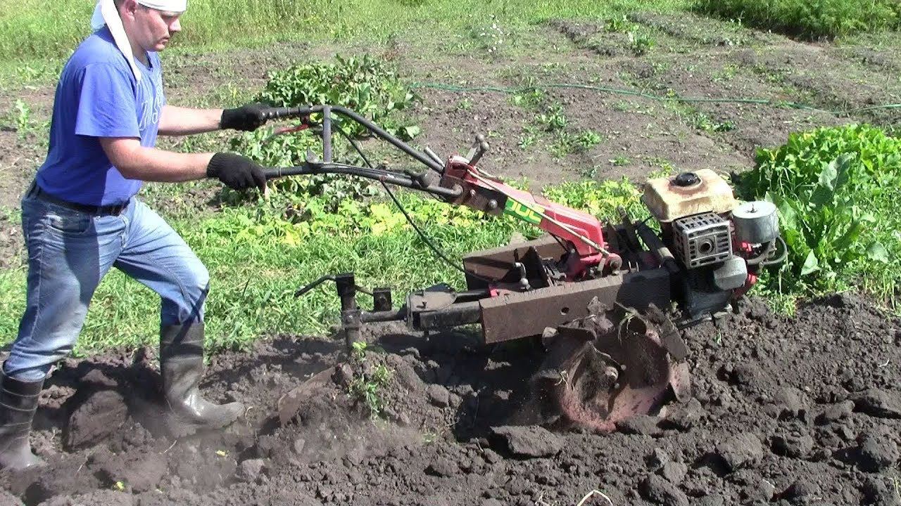 Вспашка огорода мотоблоком Агрос
